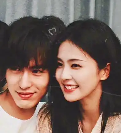 白鹿张凌赫疑似因戏生情,细节曝光,男方掉粉严重