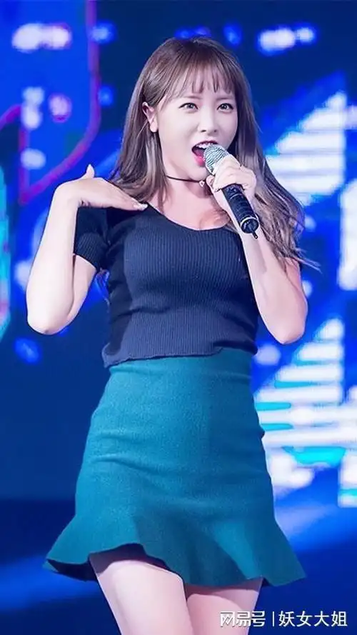 大众女神韩国洪真英美图