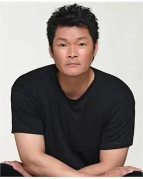 明星个人简介中叔皇个人资料简历档案导演