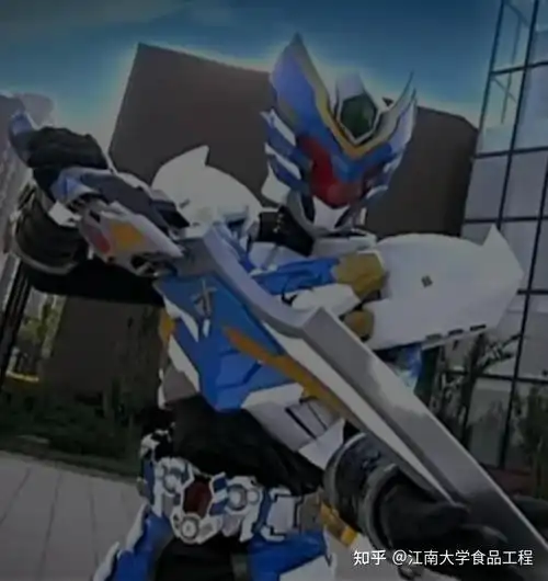 原型形态:飞影铠甲飞影铠甲(飞影侠)速度型铠甲,三个铠甲中速度最快