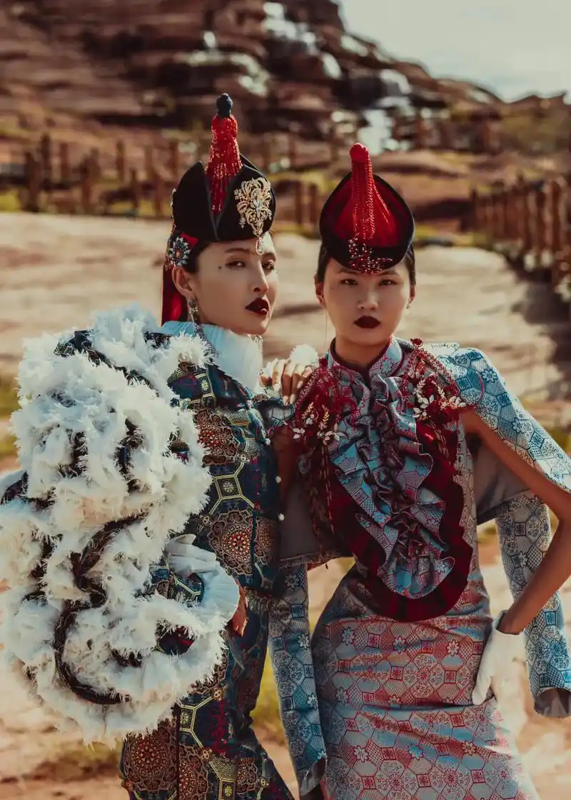 万物的蒙古服饰#民族风 #定格美好 #设计师日常 #服装设计 - 抖音