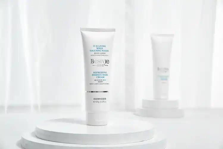 洗面奶 洁面乳 创意化妆护肤品 拍摄  无修图