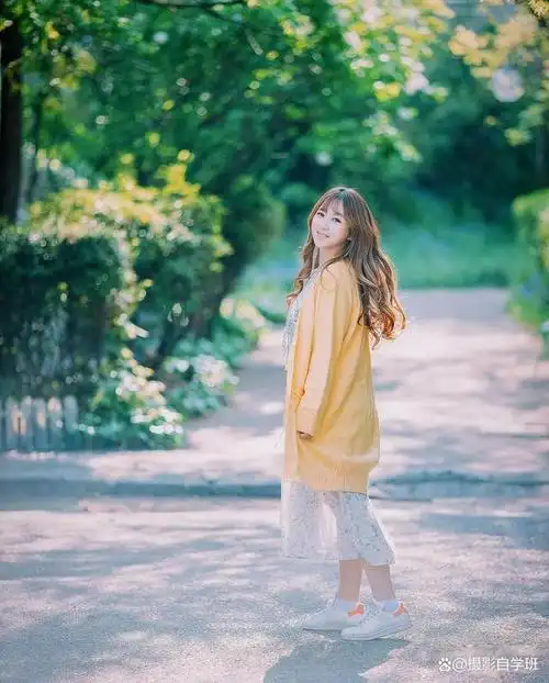 解决摆姿问题,拍美生活人像,用6个摄影技巧帮你照片好看不尴尬