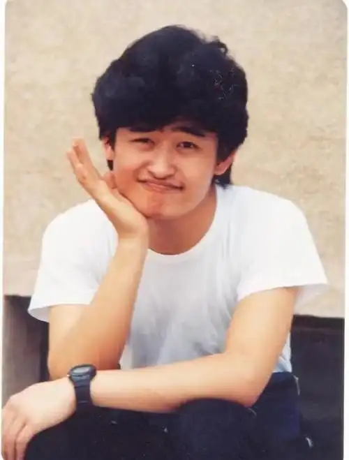 与老婆相识9天闪婚,事业巅峰期隐退舞台,刘欢没你想的那么简单