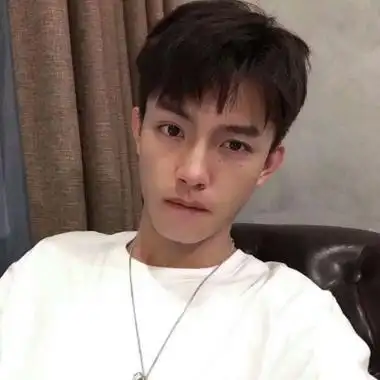 照片真人男生头像