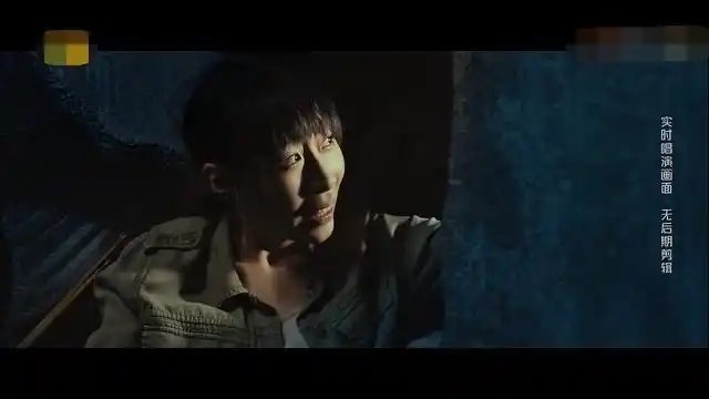 王菲在《幻乐之城》里每期必哭网友:这是个假王菲吗?