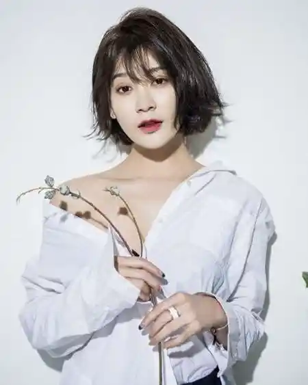 唐菀个人资料_人民的名义林华华喜欢侯亮平吗 扮演者唐菀个人资料微博