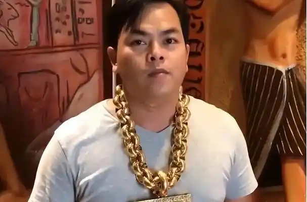 很多农村地区不仅村村通了公路,而且家家户户都安装了天然气.