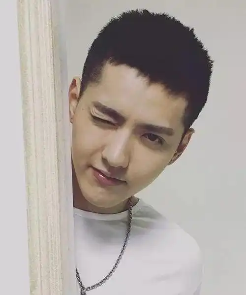 最新男士发型图片大全,越短越好看的短发发型