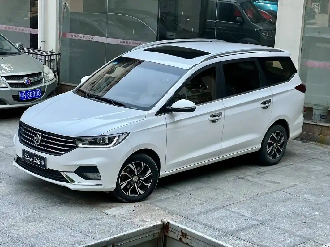 2018年7月宝骏360  - 抖音