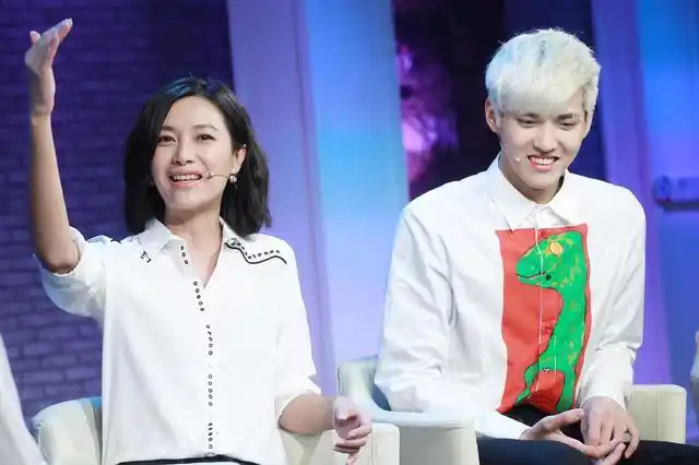 腾讯娱乐讯(文/小梧图/薛建宇)怎样让羞涩的小鲜肉吴亦凡,和恬静的