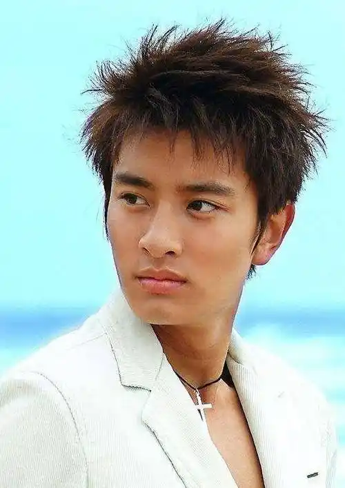 她曾是金马影后,为了爱情分手贾乃亮,如今成到无戏可拍_李小璐_韩庚