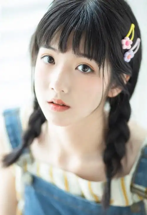 可爱甜美的极品双马尾性感女神高清迷人手机壁纸