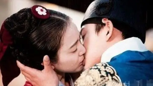 燕山君吃张绿水gif图片张绿水与燕山君吻照曝光大尺度