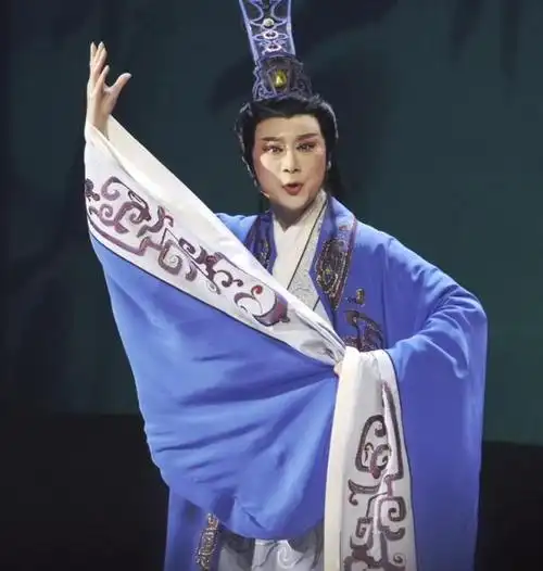 回顾钱惠丽浙江绍兴走出来的越剧名家网传与丈夫感情不合离婚