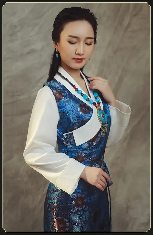 藏式服装藏族女西藏服民族风两件装拉萨服锅庄博拉藏