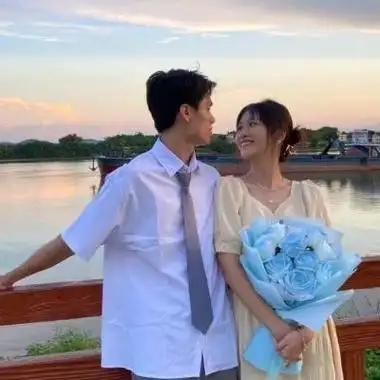 比较成熟的稳重低调情侣头像 一对两张优质气质型唯美情头_情侣头像