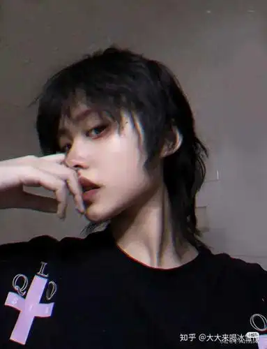 女生想剪一个男生的发型,有什么推荐吗?