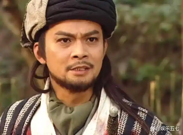 60岁甄子丹演完张三丰,又要演乔峰,同一个坑,王晶要摔倒两次?