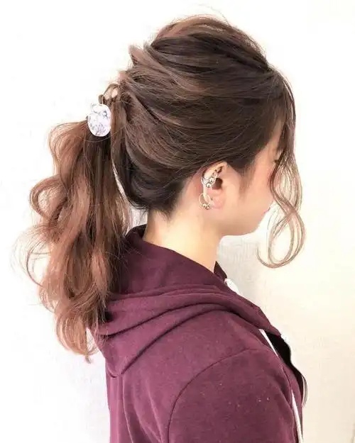 兼俱时尚与实用性的3款运动风编发造型