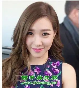 女生板栗色头发染发效果图(2)