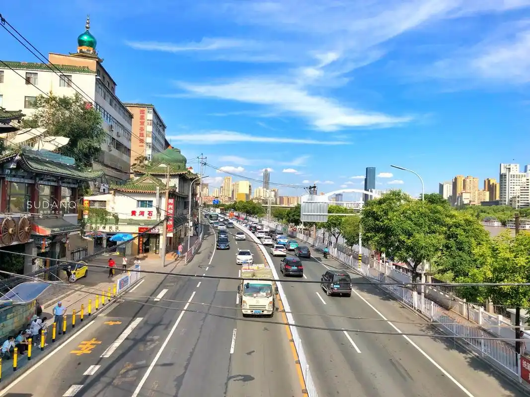 原创中国唯一被黄河穿过的省会城市拥有2000余年历史却很没地位