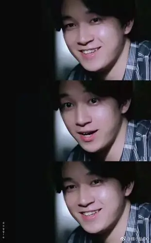 潘粤明年轻时 图片来源微博