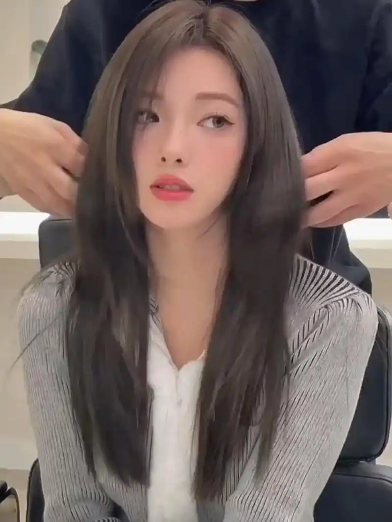 高层次碎发 好看又不用打理的发型气质 修颜秒变幼态少女方圆脸 菱形