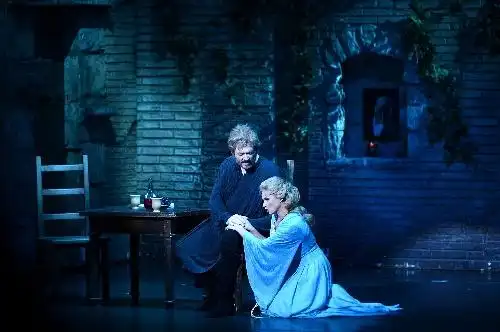 (文化)(1)威尔第歌剧《弄臣》天津上演