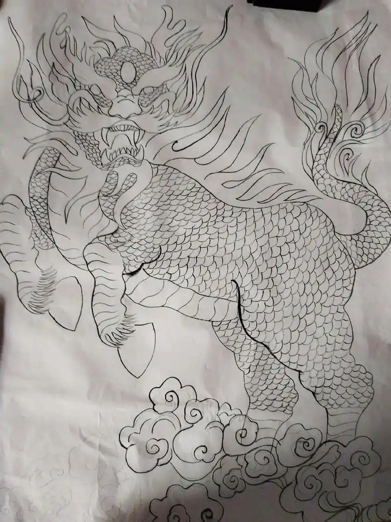 见者好运 麒麟.虽然山东的天气很热,但是我是画麒 - 抖音