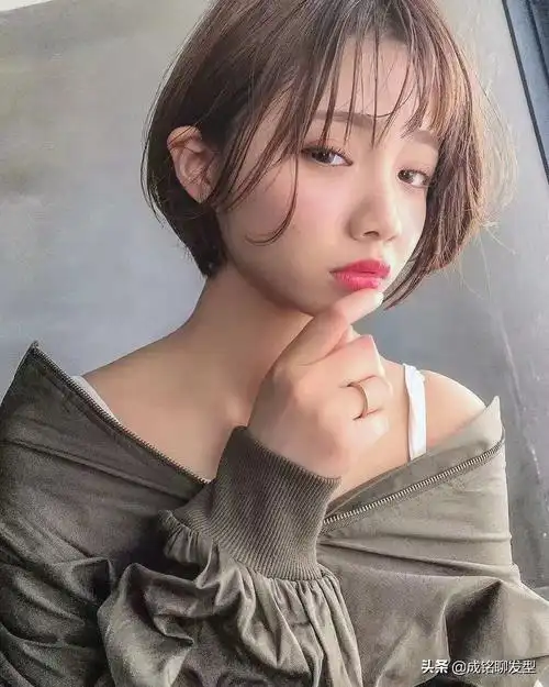 适合圆脸型女生的12款发型,简约洋气减龄还瘦脸,秒变优雅时髦精