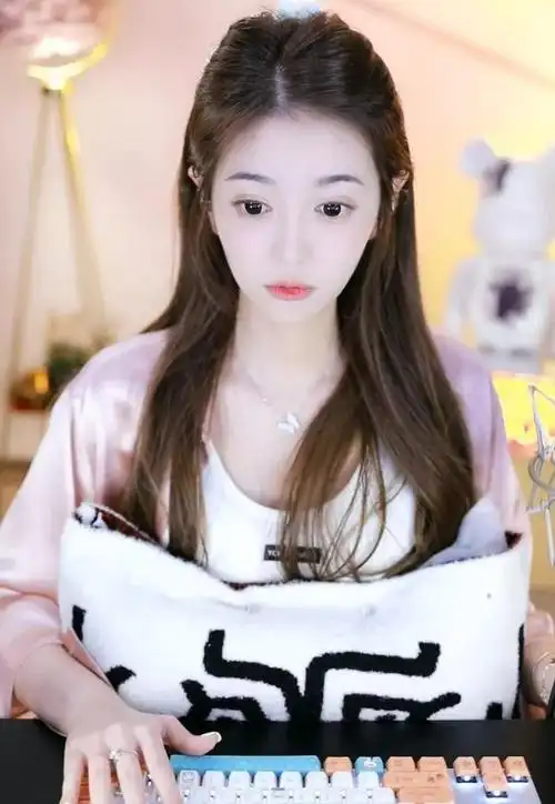 yy微凉突然停播谈签约王冕爆料发哥欲1000万签约奇领