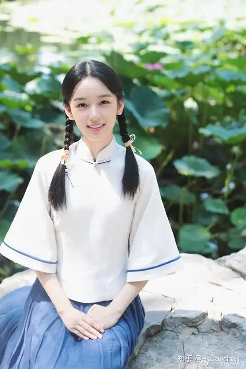 让人眼前一亮的民国造型,哪位小花惊艳到你?