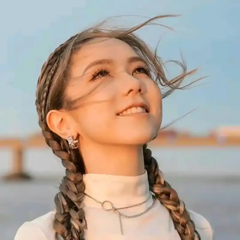 美炸了 #头像 #邓紫棋 #笑容最治愈的女孩 #清纯甜美 - 抖音