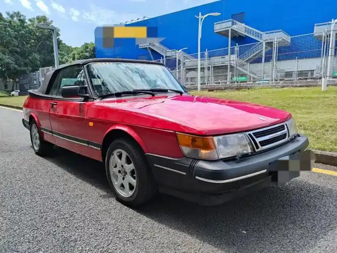 萨博900s软顶敞篷跑车,歌手张雨生当年开的同款车型这是一