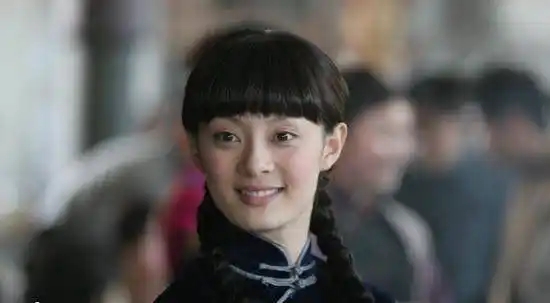 原创演过海上花冯程程的演员赵丽颖气质独特论完美只服最后一位