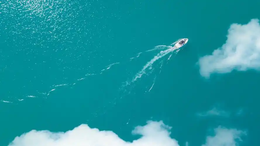 原图你的电脑分辨率(1600x1600)→生成壁纸显示:√欣赏模式全屏模式