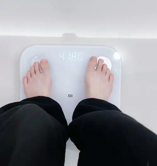 身高172体重82斤