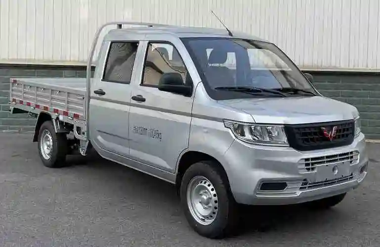 五菱牌lzw1028sleq6hhp载货汽车