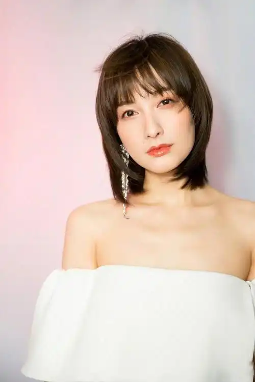 难怪明星们都剪短发,原来短发可以这么美,选对发型堪比整容