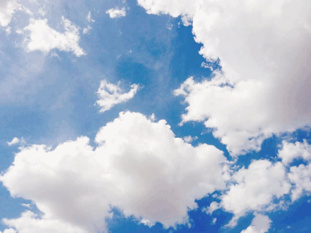 阴晴不定库尔勒的天气就像女生的脾气突然暴风雨""爱就像蓝天白云