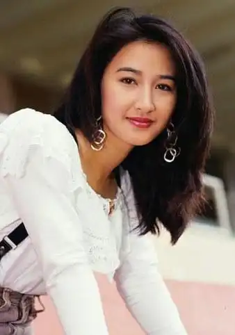 关咏荷 esther wing ho kwan