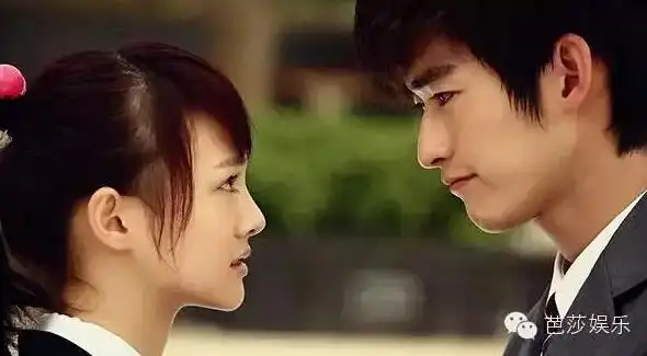 郑爽&胡彦斌|爱着的人不后悔,爱过的人不诋毁(4)_明星·八卦_地方新闻