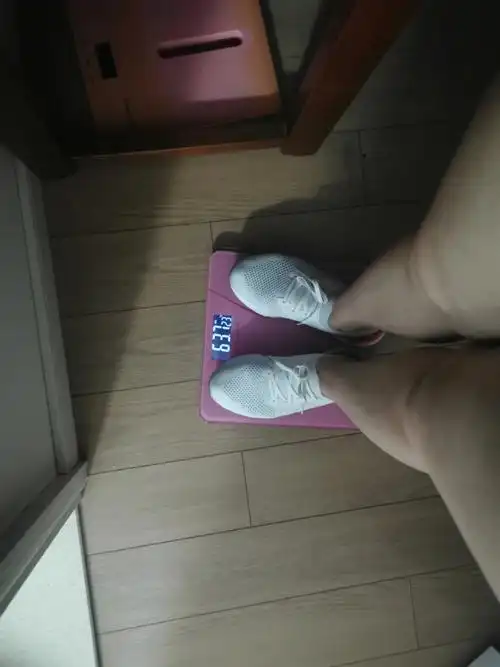 经过了一个生理期期间控制饮食不运动体重没有增加下一个减肥周期动