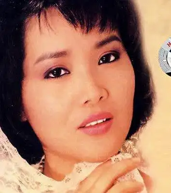 龙飘飘个人资料和图片介绍龙飘飘素颜照 - 新宇视窗