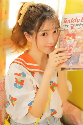 可爱灵动美少女清新写真图片