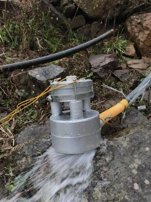 小型3004分管水力水力发电发电机瓦伏50hz监控照明水力发电机