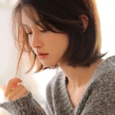 微信女头像真实成熟温柔型 清新好看的温柔女生头像高清图片