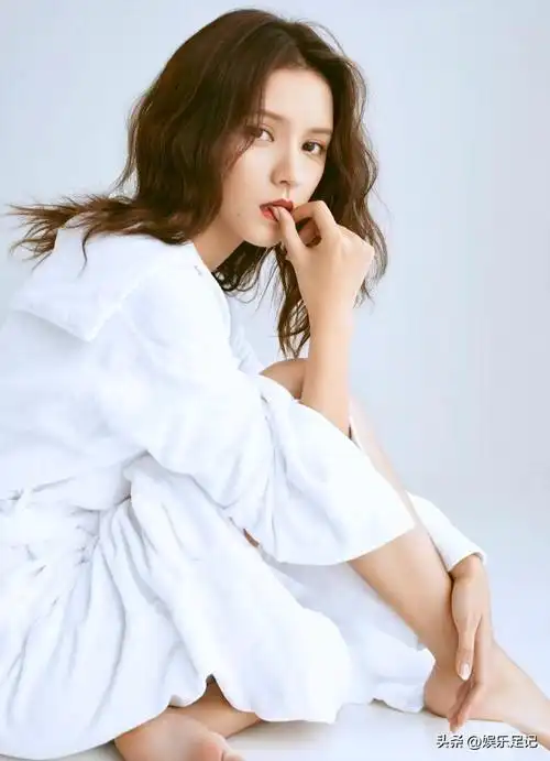 张予曦睡衣写真