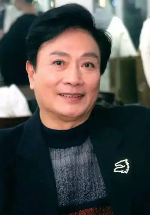 星光闪耀:久未露面的上影演员剧团演员达式常,梁波罗,赵静现身